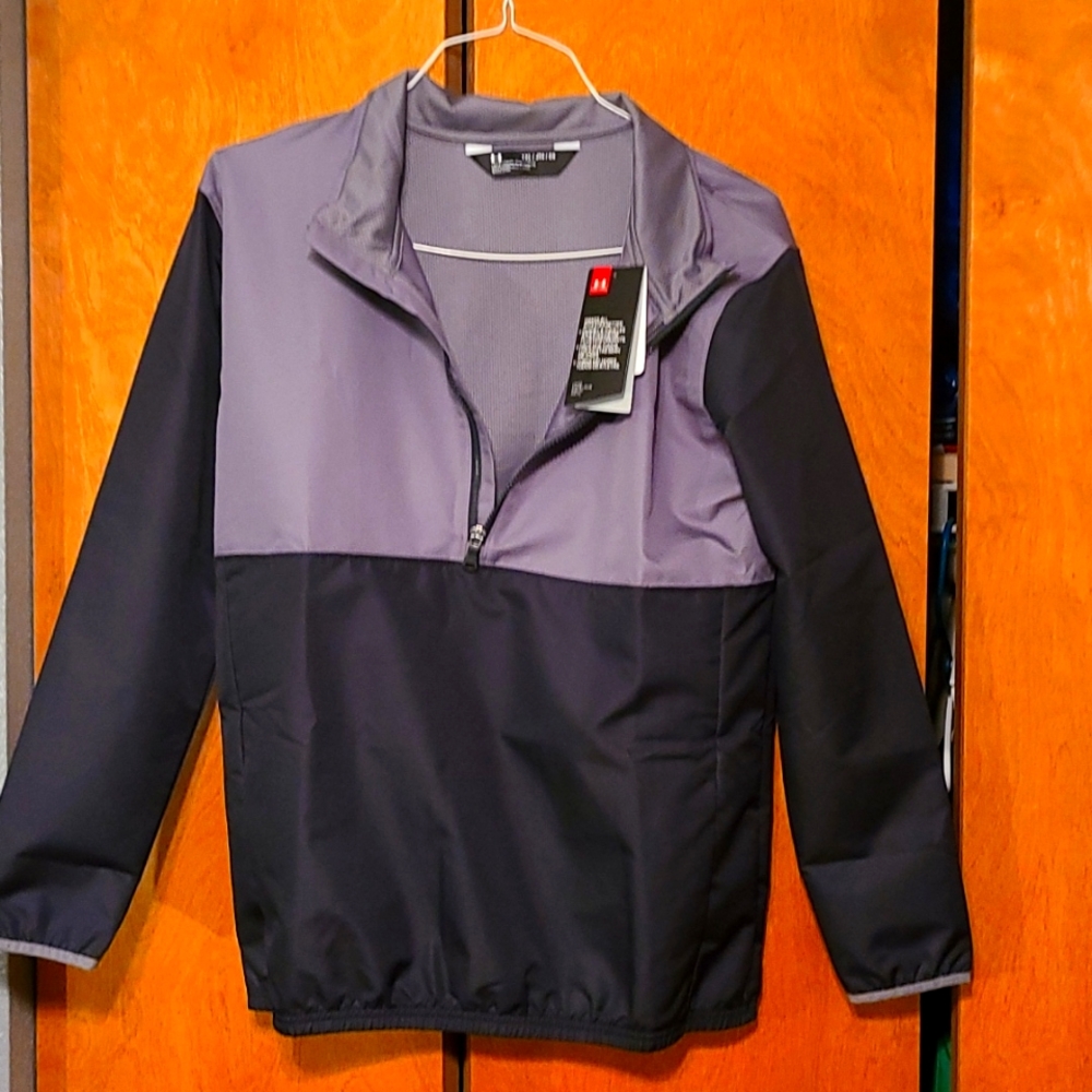 NWT Under Armour Boys Nylon Pullover